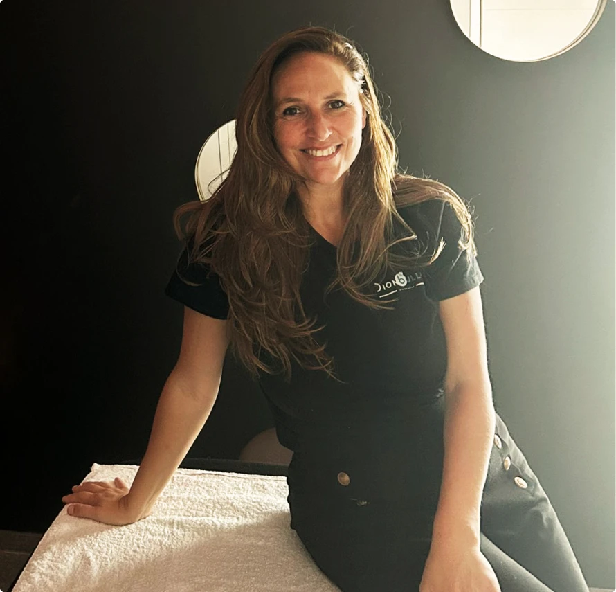 Profile-picture-Diana-Mompeu Diana Mompeu de chez Momentia dans la salle de massage.